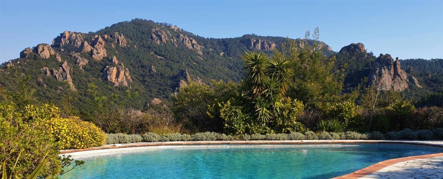 L'esterel Avec Piscine Vue 6 Pers Fréjus